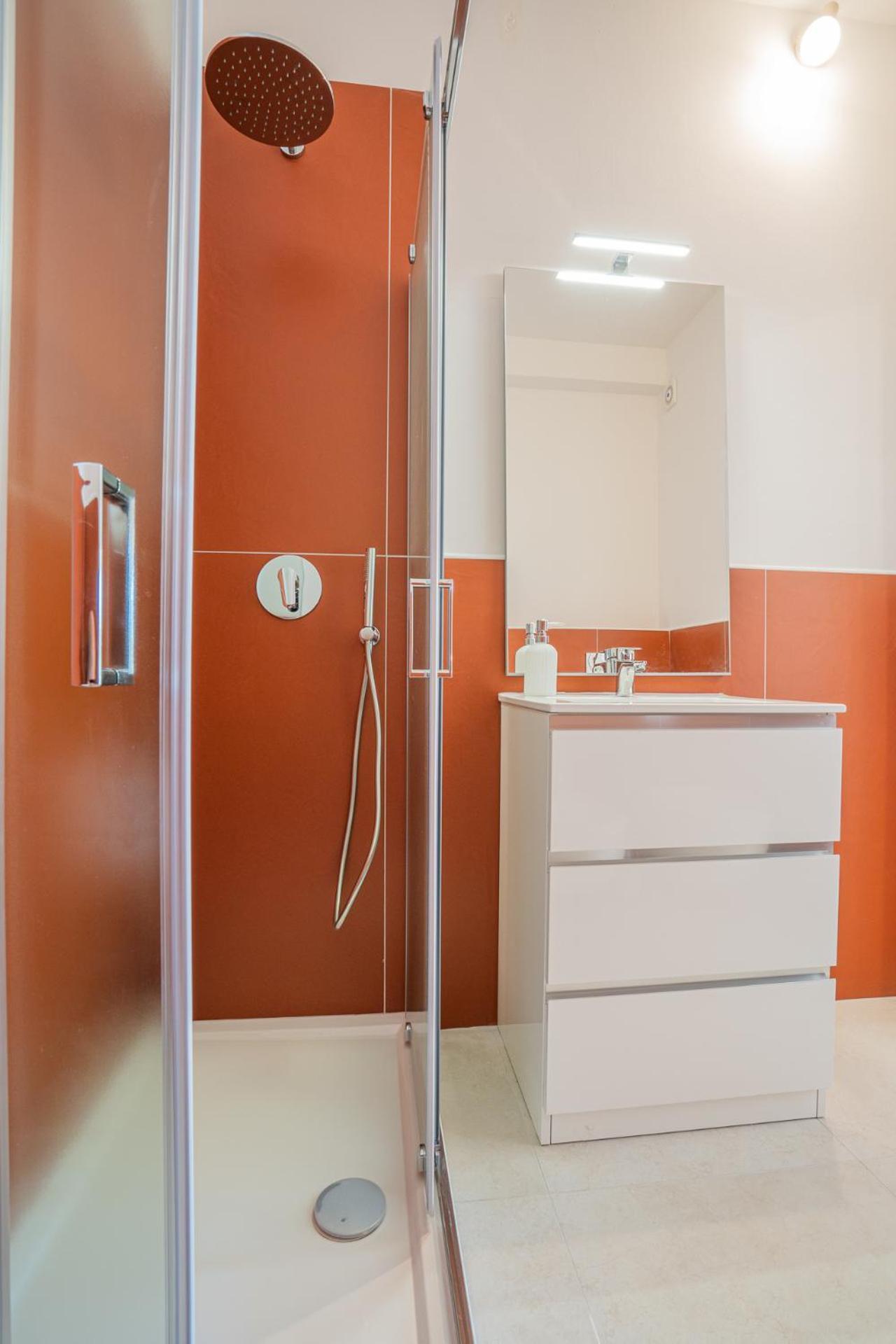Ambra Holiday Rooms - Rooms & Beach San Teodoro  Eksteriør billede